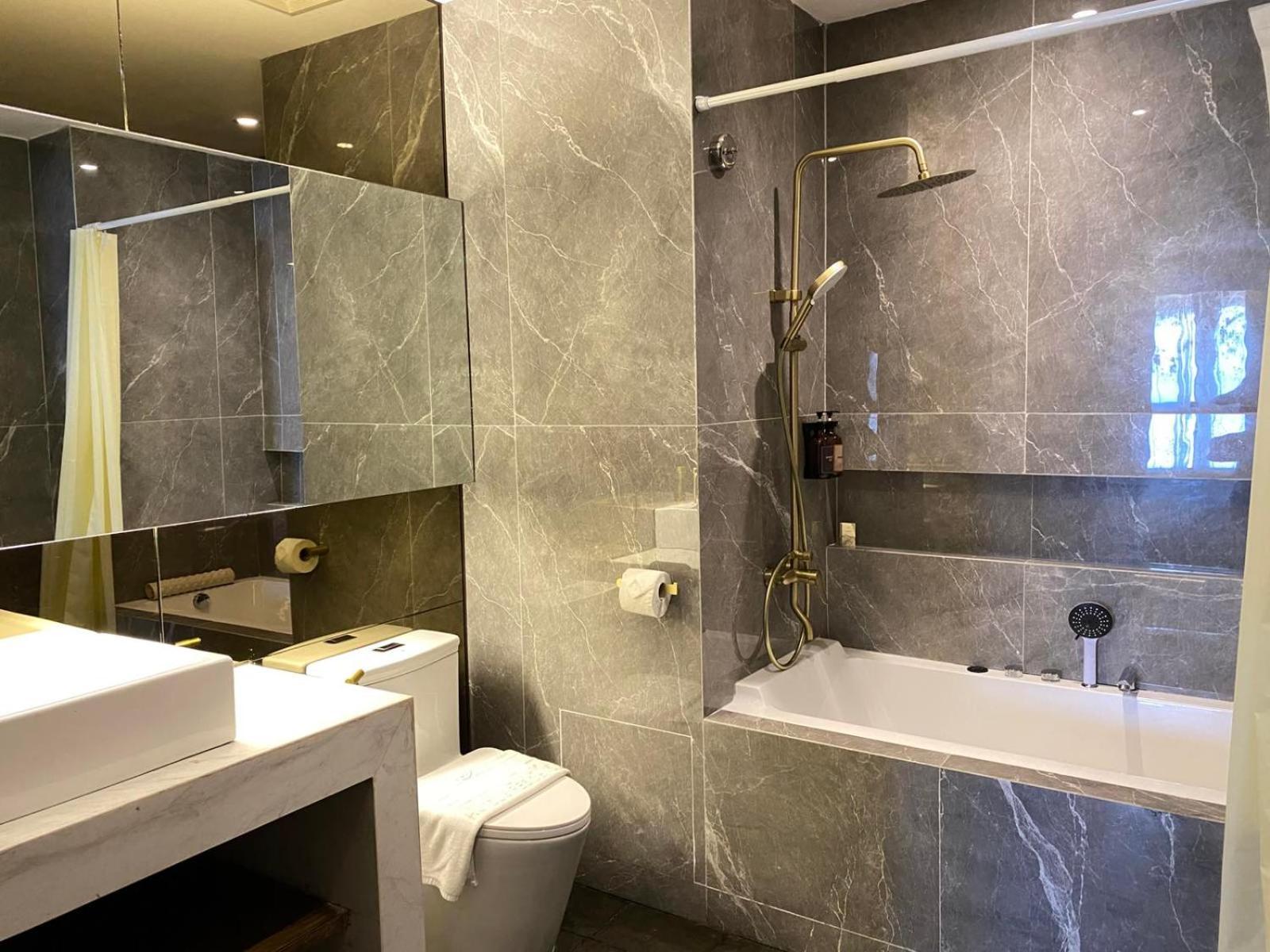 Elijah Hotel Dasmarinas Dış mekan fotoğraf