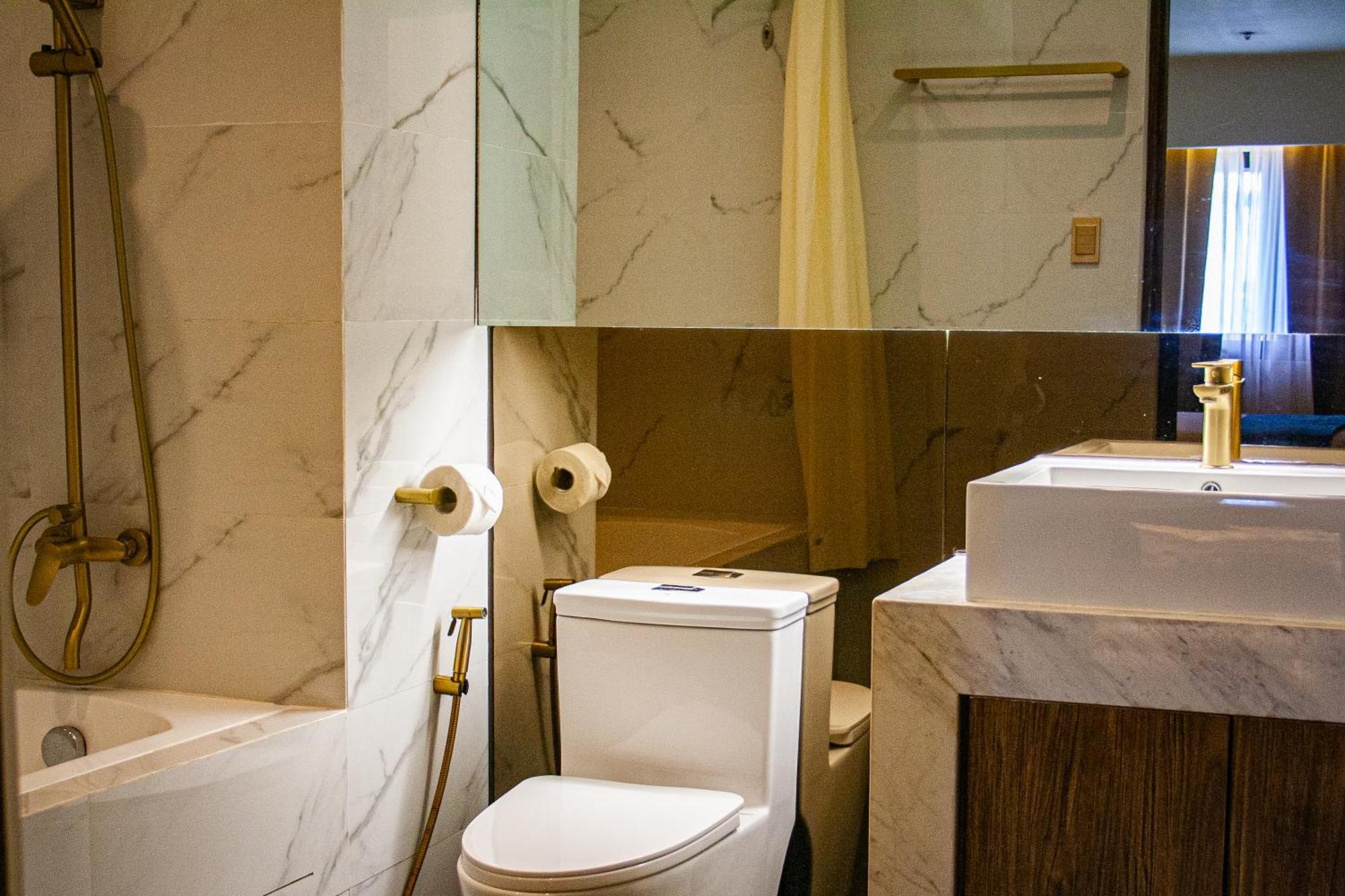Elijah Hotel Dasmarinas Dış mekan fotoğraf