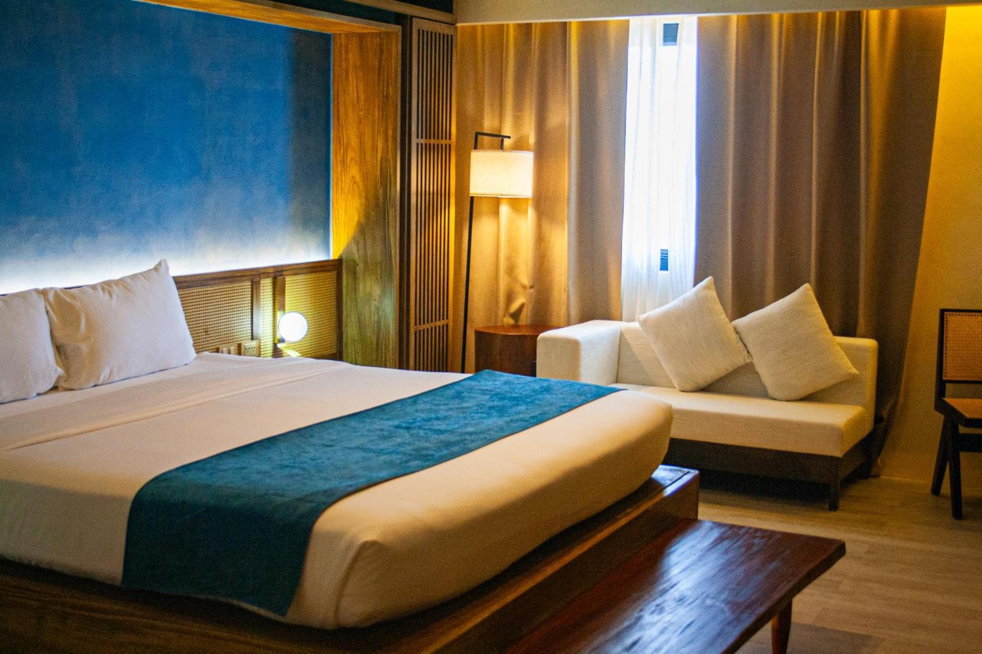 Elijah Hotel Dasmarinas Dış mekan fotoğraf