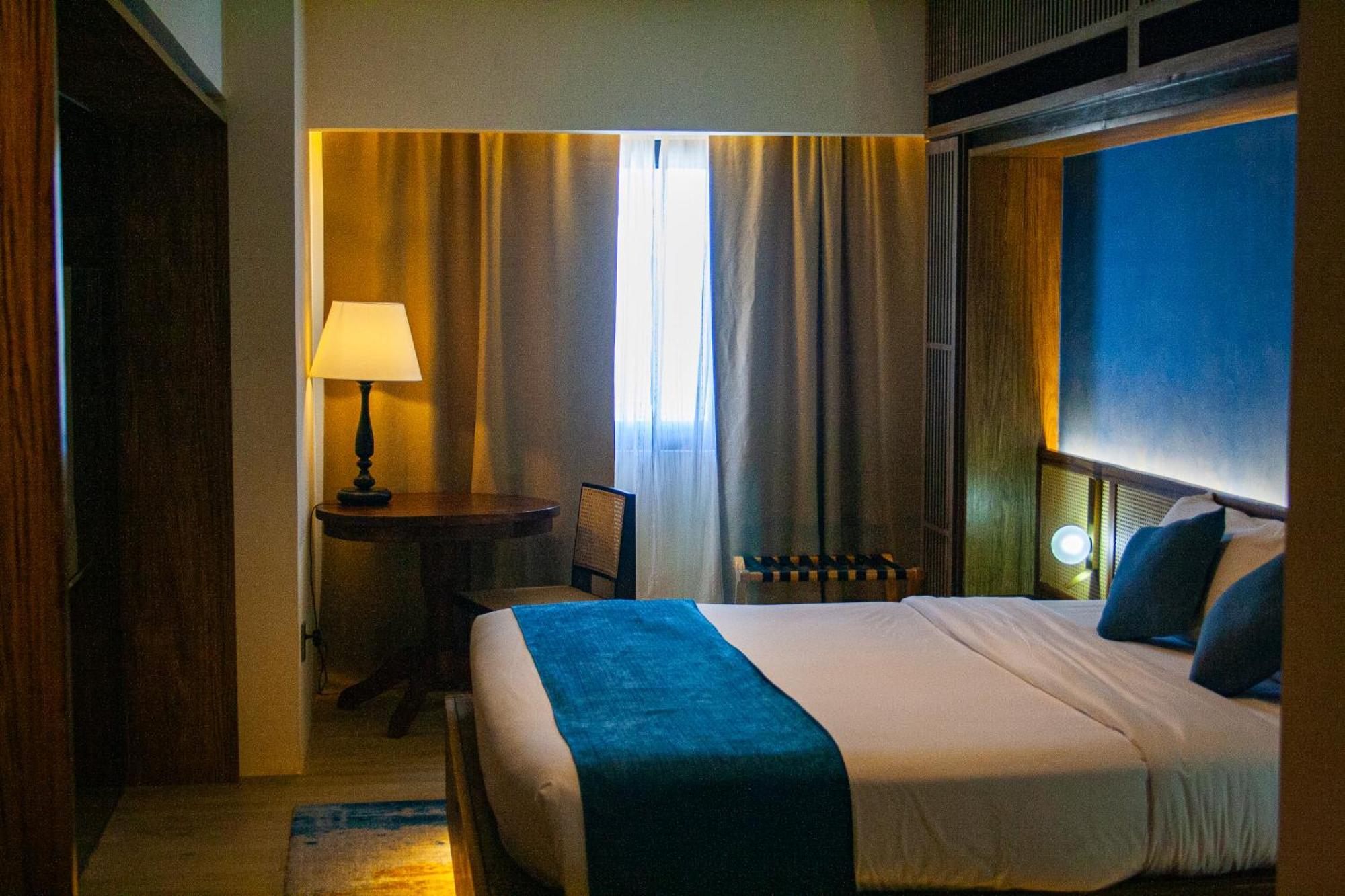 Elijah Hotel Dasmarinas Dış mekan fotoğraf